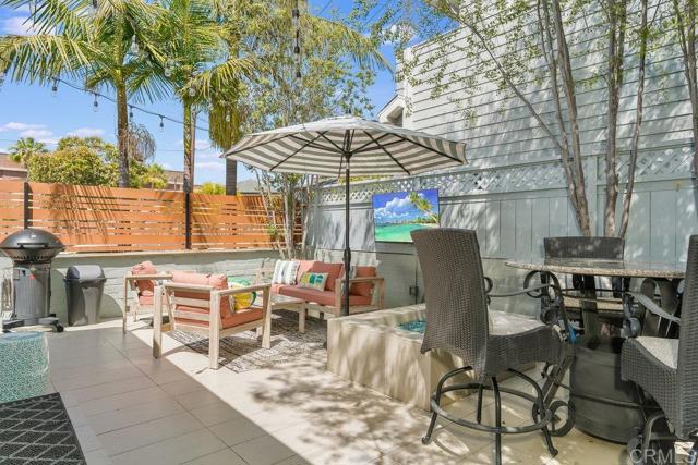 Detail Gallery Image 42 of 48 For 818 7th St, Coronado,  CA 92118 - 4 Beds | 2 Baths