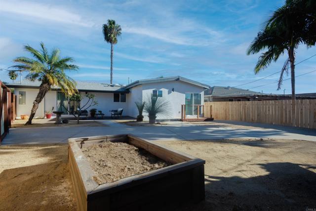 Detail Gallery Image 25 of 26 For 6994 Carthage St, San Diego,  CA 92120 - 4 Beds | 3 Baths