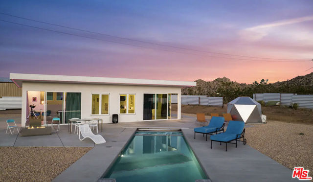 5215 Pioneertown Road, Pioneertown CA: https://media.crmls.org/mediaz/e23fa38e-13d3-4950-8492-1c3fa7f7ef17.jpg