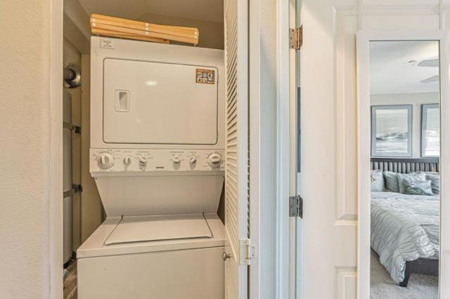 156 Mar Vista Drive, Monterey CA: https://media.crmls.org/mediaz/e2407abf-4256-4169-ae3f-8b2ca235d055.jpg