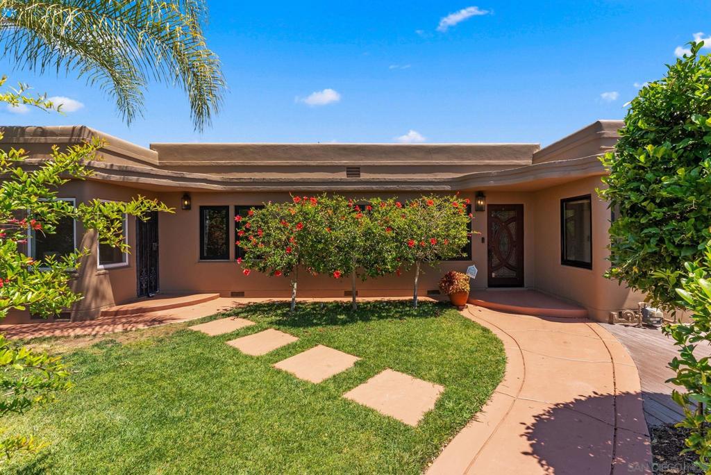 4391 Middlesex Drive - photo 4