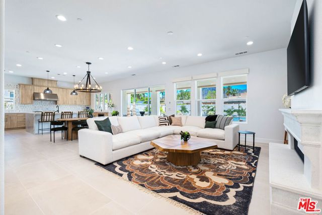 Image 2 of 63 For 75403 Mansfield Drive