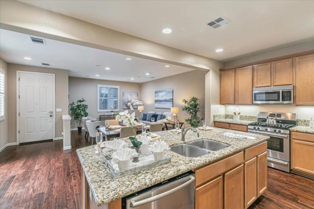 Image 15 of 53 For 620 9th Street