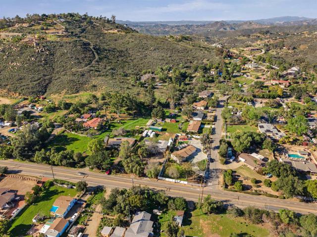 Detail Gallery Image 3 of 35 For 13980 Lyons Valley Rd, Jamul,  CA 91935 - 3 Beds | 2 Baths