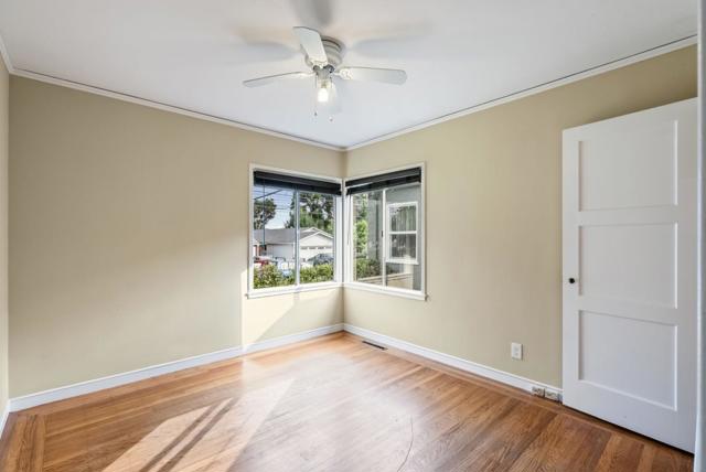 301 22nd Avenue, San Mateo CA: https://media.crmls.org/mediaz/e2434001-5599-40eb-877c-96bb4f59a3d4.jpg