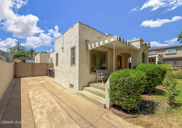 Image 4 of 46 For 1041 Ruberta Avenue