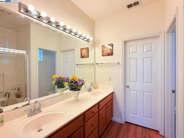 1322 Emerson Dr, Pittsburg CA: https://media.crmls.org/mediaz/e24450f5-8e11-42f3-8e1c-bcdc34068d89.jpg