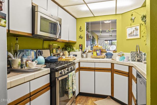 Detail Gallery Image 15 of 52 For 9580 Telegraph Rd #37,  Ventura,  CA 93004 - 2 Beds | 2/1 Baths