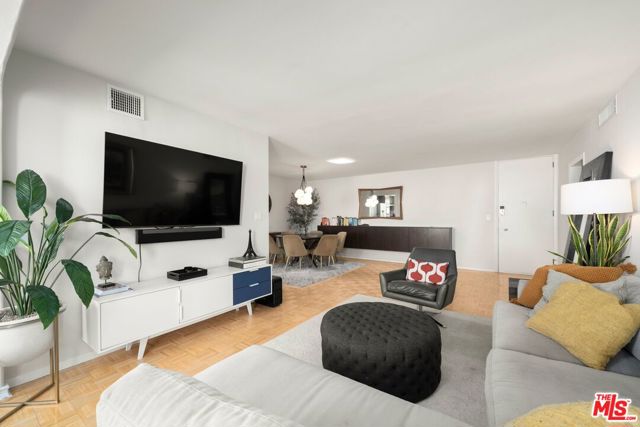 7949 Selma Avenue, Los Angeles CA: https://media.crmls.org/mediaz/e2467fd3-c40b-470f-b882-2af7cd3066d0.jpg