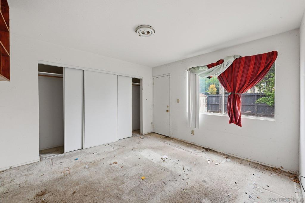 1271 Jefferson Ave - photo 14