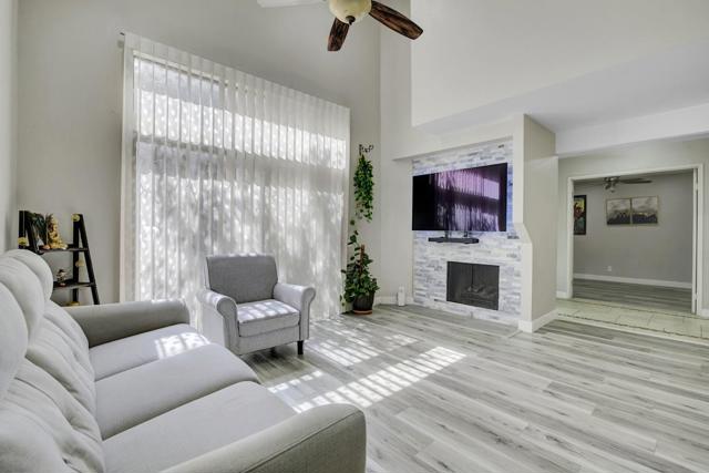5391 Black Avenue, Pleasanton CA: https://media.crmls.org/mediaz/e246ed86-3aa0-4413-b5e9-dbafbc4dc5d7.jpg