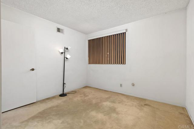 1516 Appian Way photo 22