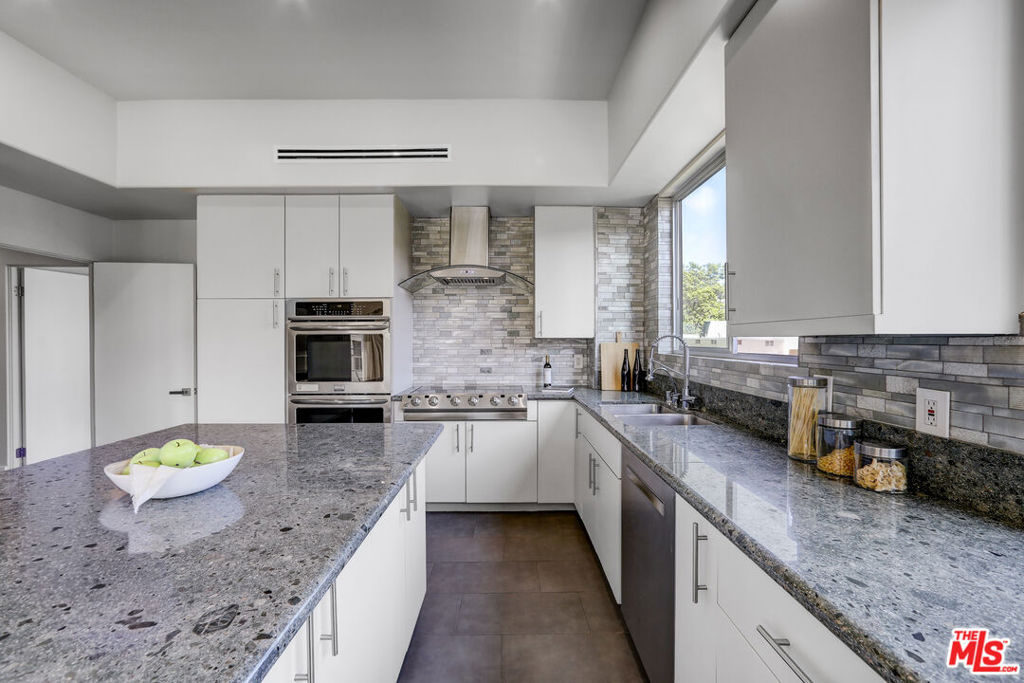 MLS #26856689 image #12