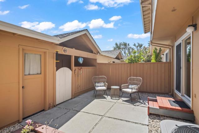 26 Saw Mill Court, Mountain View CA: https://media.crmls.org/mediaz/e24a588a-02ce-40b3-ae39-43027c4af9ab.jpg