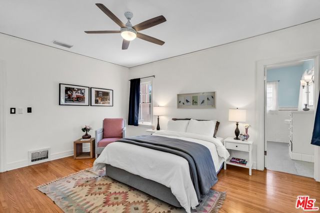 1709 Buckingham Road, Los Angeles CA: https://media.crmls.org/mediaz/e24a5afa-0ee5-47dc-a3a3-0fd1e14a8b74.jpg