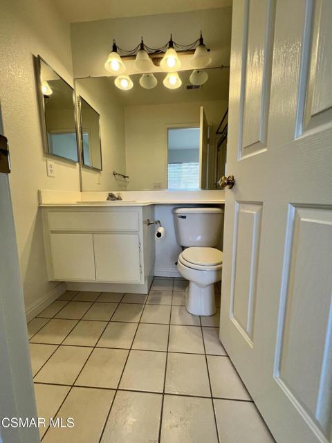30863 Orleans Court, Westlake Village CA: https://media.crmls.org/mediaz/e24ae81d-330a-4833-abd7-bf81a9daf0f0.jpg