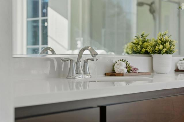 1512 Hayden Street, Hayward CA: https://media.crmls.org/mediaz/e24aec24-93c7-48b1-a049-448524409b1d.jpg