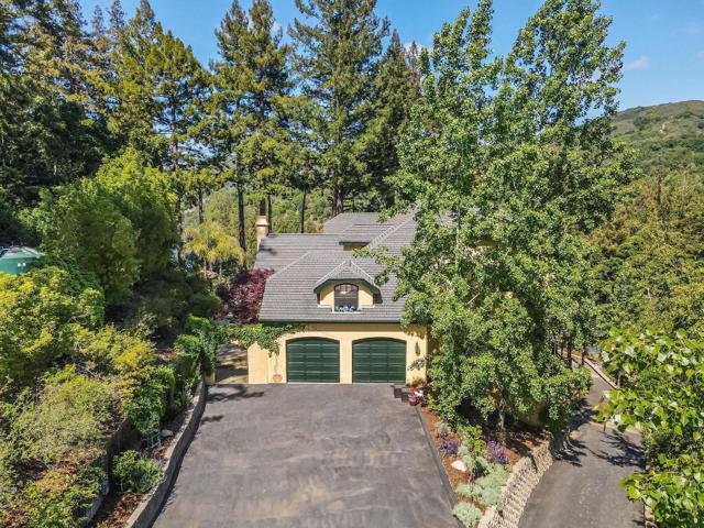 20420 Idylwild Road, Los Gatos CA: https://media.crmls.org/mediaz/e24b38f1-def8-4d88-bd05-633a99d9b21f.jpg
