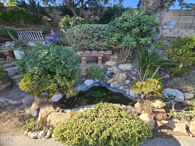 11643 Luanda Street, Lakeview Terrace CA: https://media.crmls.org/mediaz/e24bb296-90eb-4c8a-9ea7-e846232373cc.jpg