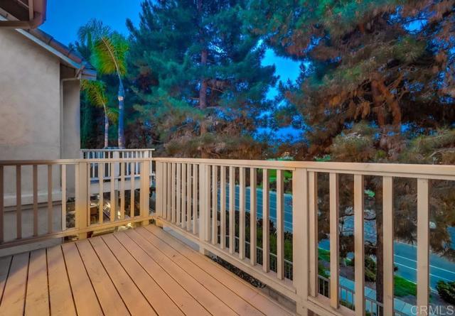 2300 Palomira Court, Chula Vista CA: https://media.crmls.org/mediaz/e24d32ac-0666-4649-ad4d-448a2281244e.jpg