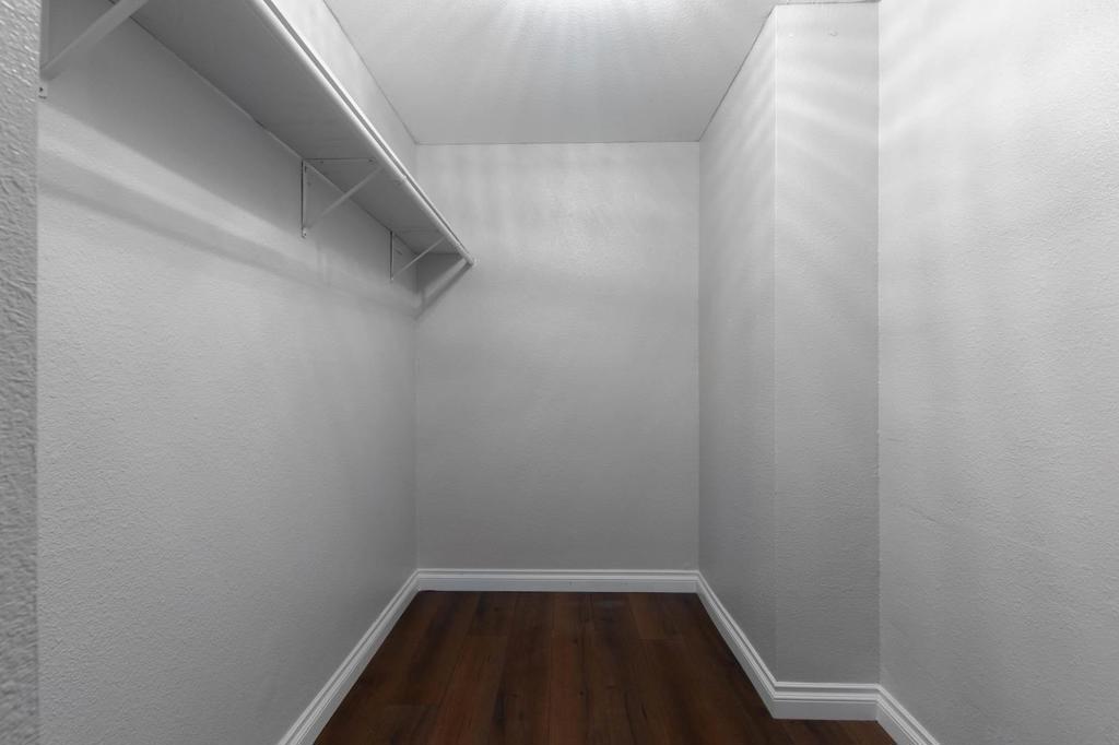 MLS #250040946SD image #6