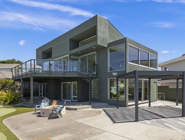 420 Seaview Drive, Aptos CA: https://media.crmls.org/mediaz/e24e6f78-8cca-433c-8cce-8951cbf9e349.jpg