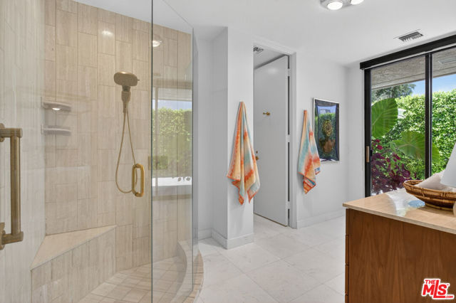 2 Sussex Court, Rancho Mirage, CA 92270