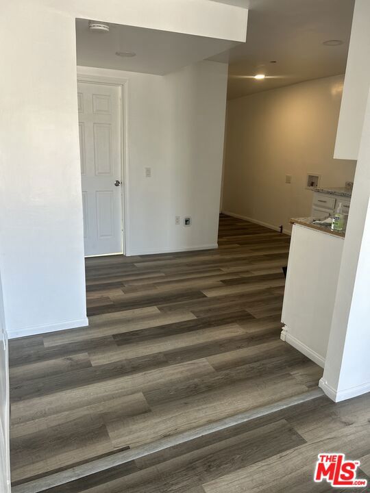 534 West Colden Avenue photo 9