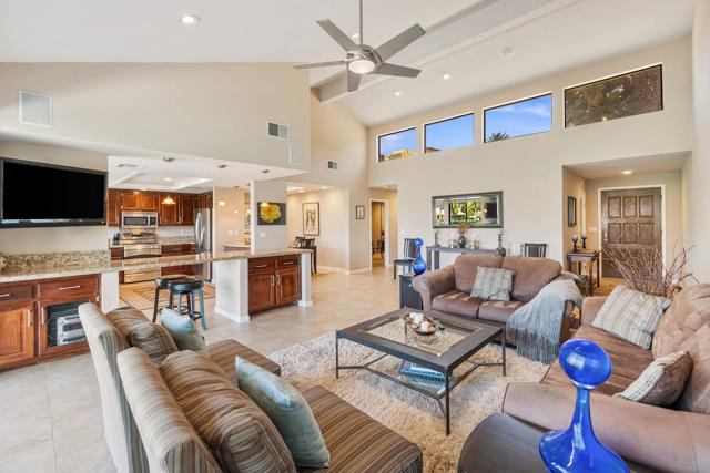 312 Castellana S, Palm Desert CA: https://media.crmls.org/mediaz/e24fe727-492b-4b9e-8346-6bbab4920b02.jpg