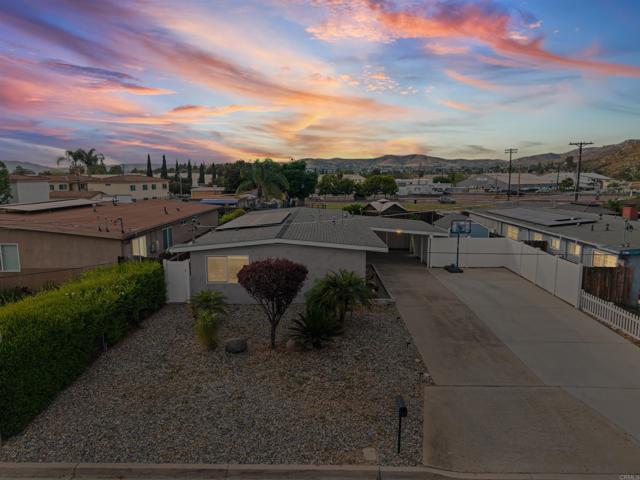 Image 4 of 34 For 11140 Meadow Terrace Drive