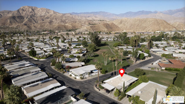 379 Avenida Andorra, Cathedral City CA: https://media.crmls.org/mediaz/e250297c-739a-430f-a40e-73503f72e196.jpg