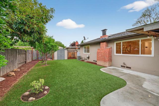 2467 Nightingale Drive, San Jose CA: https://media.crmls.org/mediaz/e250fd42-a303-4922-8cd7-4280ec65c473.jpg