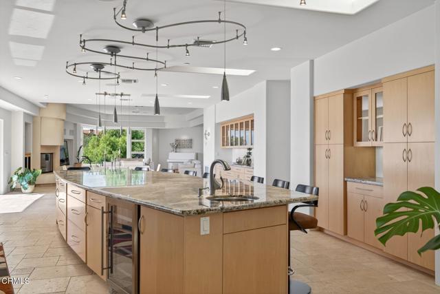 Detail Gallery Image 3 of 42 For 864 Montclair Dr, Santa Paula,  CA 93060 - 4 Beds | 4/1 Baths