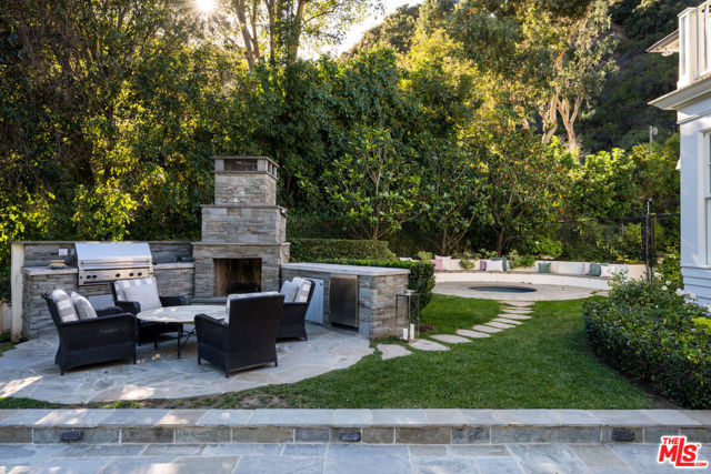 Drew Fenton | 10960 Chalon Road Los Angeles CA | MLS: 6978364
