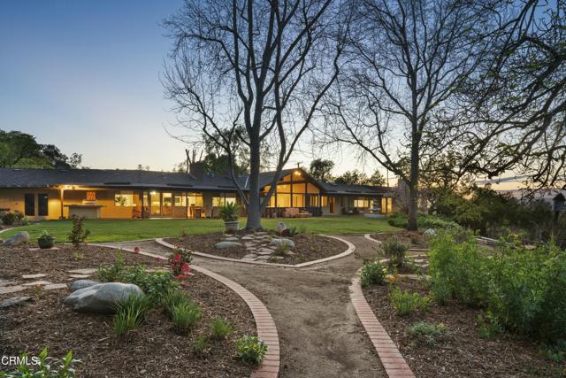 230 Avocado Place, Camarillo CA: https://media.crmls.org/mediaz/e255c82a-1842-49bf-acab-852042a3cd45.jpg