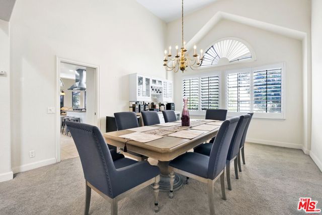 2200 Shenandoah Lane, Glendora CA: https://media.crmls.org/mediaz/e2561d8c-5ef1-40b0-a343-6260ff9651ff.jpg