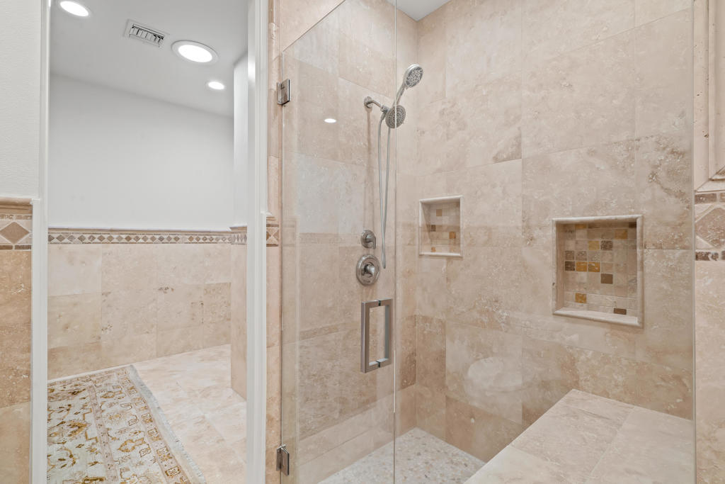 E2567dbd 1400 402f 9bcd 75190c79a757