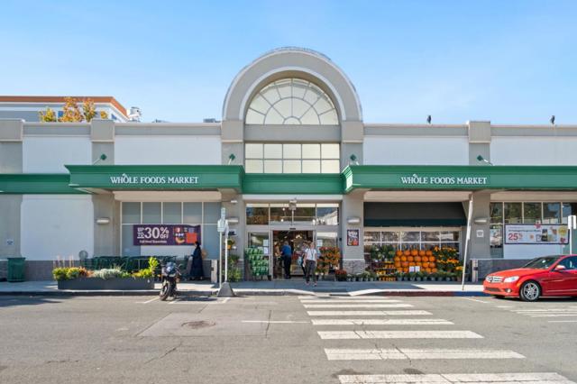 315 Homer Avenue, Palo Alto CA: https://media.crmls.org/mediaz/e258b23c-2988-4501-83c3-12727b93658b.jpg