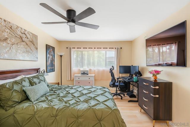 9757 Caminito Cuadro, San Diego CA: https://media.crmls.org/mediaz/e2591eff-992c-4381-996d-128e5232a1fd.jpg