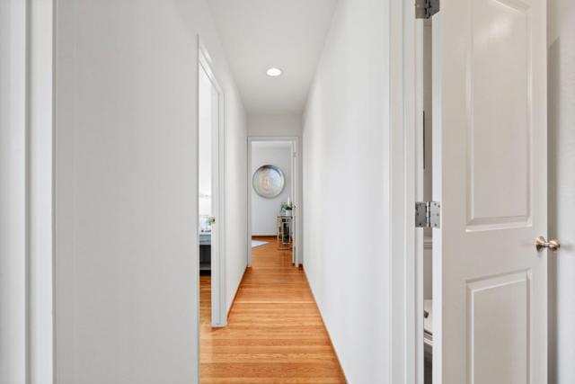 626 Harvester Drive, Foster City CA: https://media.crmls.org/mediaz/e25aeea8-8adc-4f1e-afae-f7dd1ed9daaf.jpg