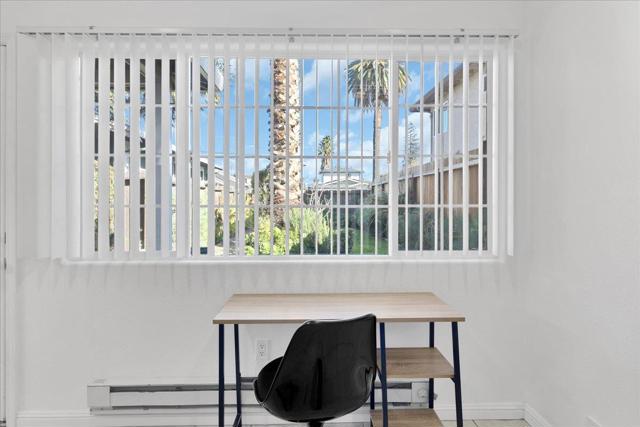 323 Rutland, San Jose CA: https://media.crmls.org/mediaz/e25bbb87-b7d0-45ef-a6f9-45e0f571331e.jpg