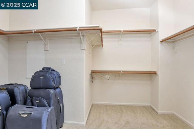 2460 Covelite Way, Antioch CA: https://media.crmls.org/mediaz/e25bd740-a774-44a9-95d6-de4df1fa5d7c.jpg