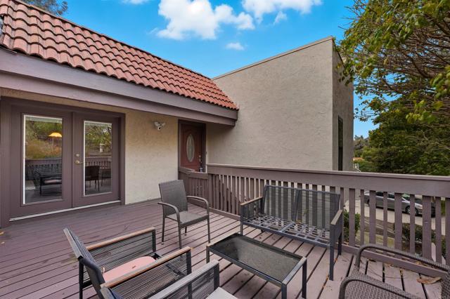 6615 Reservoir Court, San Diego CA: https://media.crmls.org/mediaz/e25d6cc0-098e-4995-b72a-8c621b39f501.jpg