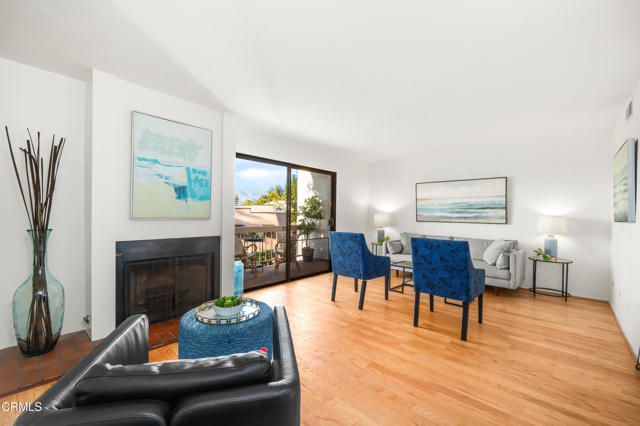 Detail Gallery Image 16 of 45 For 712 Portola Ter, Los Angeles,  CA 90042 - 3 Beds | 2/1 Baths