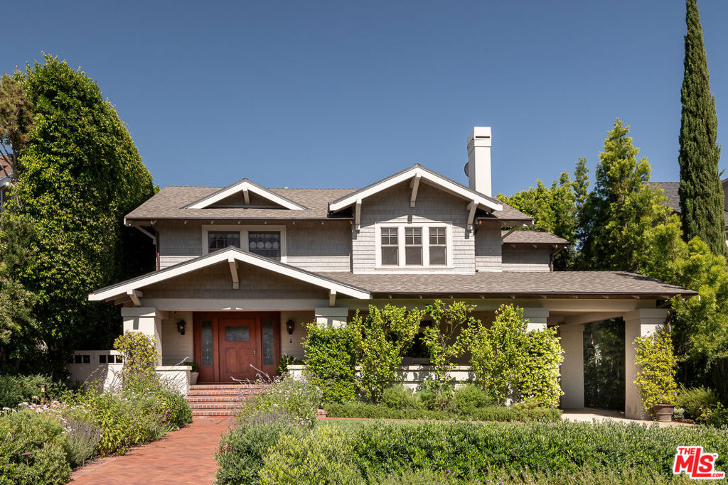 214 S Van Ness Avenue
