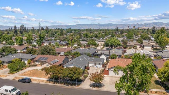 2884 Lexford Avenue, San Jose CA: https://media.crmls.org/mediaz/e25f9143-a7f9-4abf-8321-05e6b54401db.jpg