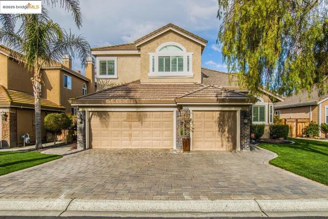 2438 Pinehurst Ct, Discovery Bay CA: https://media.crmls.org/mediaz/e2603f92-3cee-4e50-970a-fa1ea73717e0.jpg