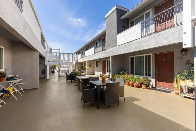 Detail Gallery Image 4 of 24 For 3909 Monroe Ave #101,  San Diego,  CA 92116 - 2 Beds | 2 Baths