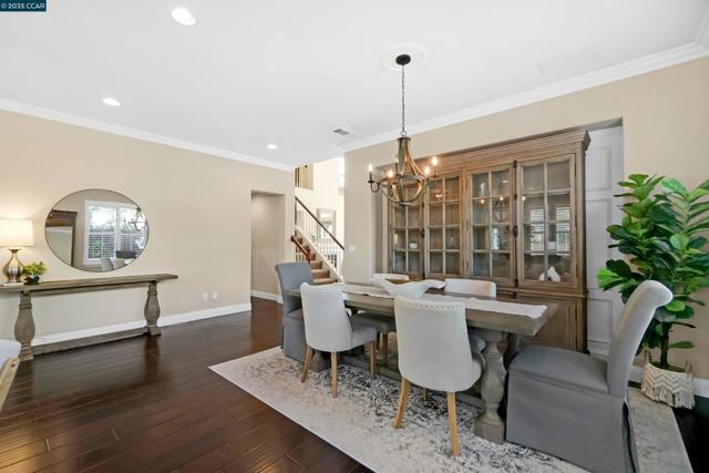 139 Shelterwood Ln, Danville CA: https://media.crmls.org/mediaz/e26075e9-68bd-45f2-b5d8-49962593b440.jpg