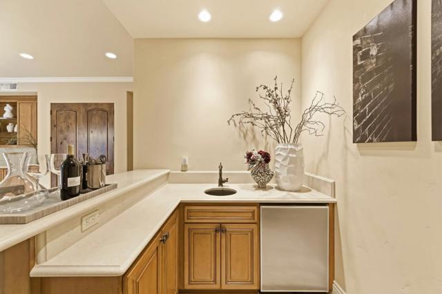 484 Cherry Avenue, Los Altos CA: https://media.crmls.org/mediaz/e260f9f9-6103-40bf-ae55-1a9c05623985.jpg